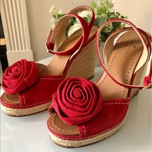 KATE SPADE super CUTE wedge!!!! ♠️